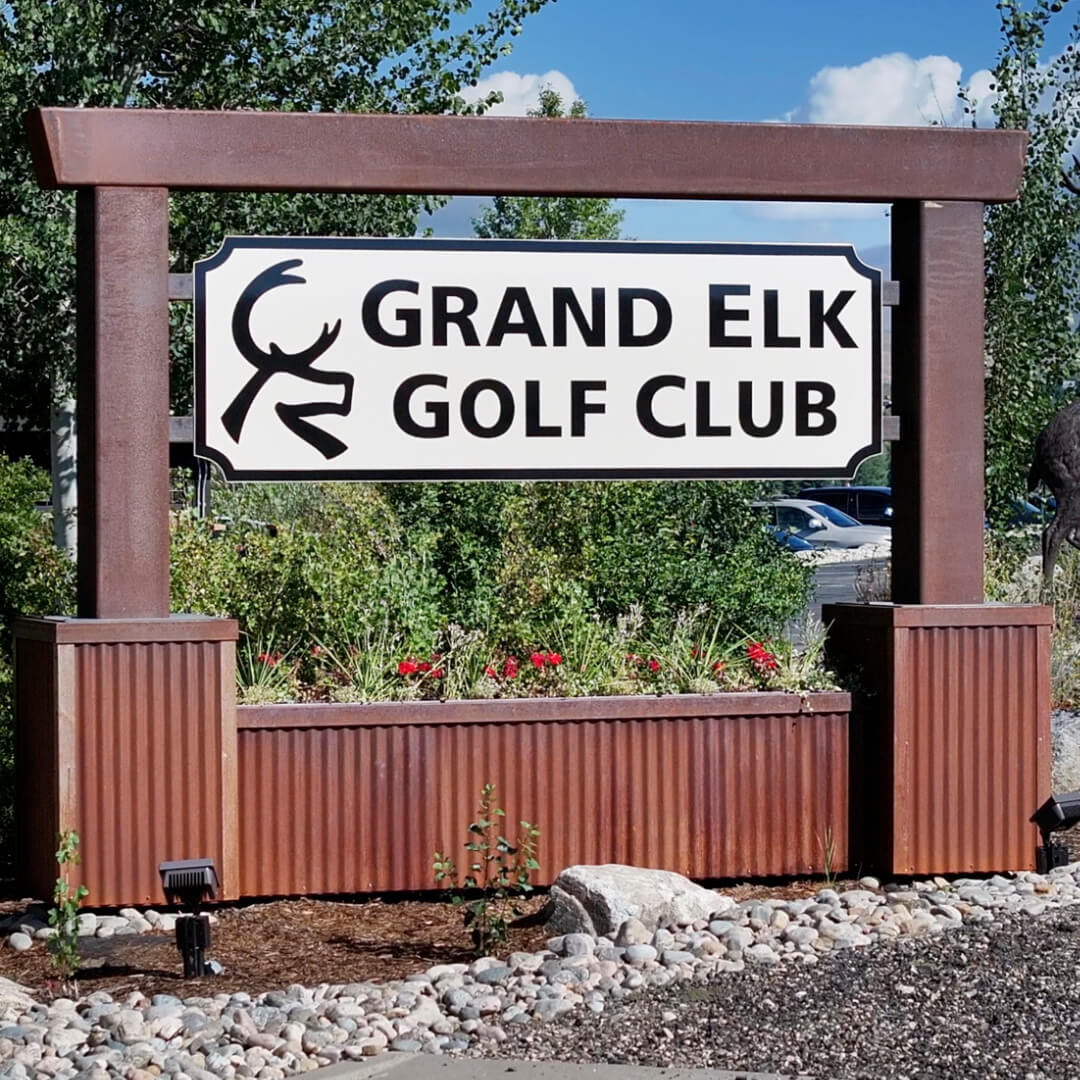 Grand Elk Golf Club sign
